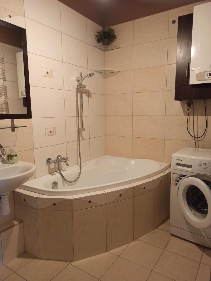 Lawendowe Love Rynek Rzeszow Close Center Apartment Ngoại thất bức ảnh